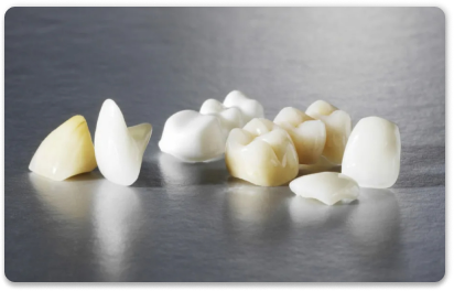 пластмассовые коронки на зубы